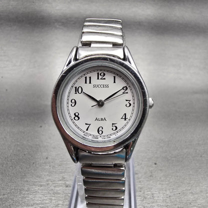 Seiko Alba Success Watch Women 20mm White Dial Silver Tone V701-1L70 New Battery0