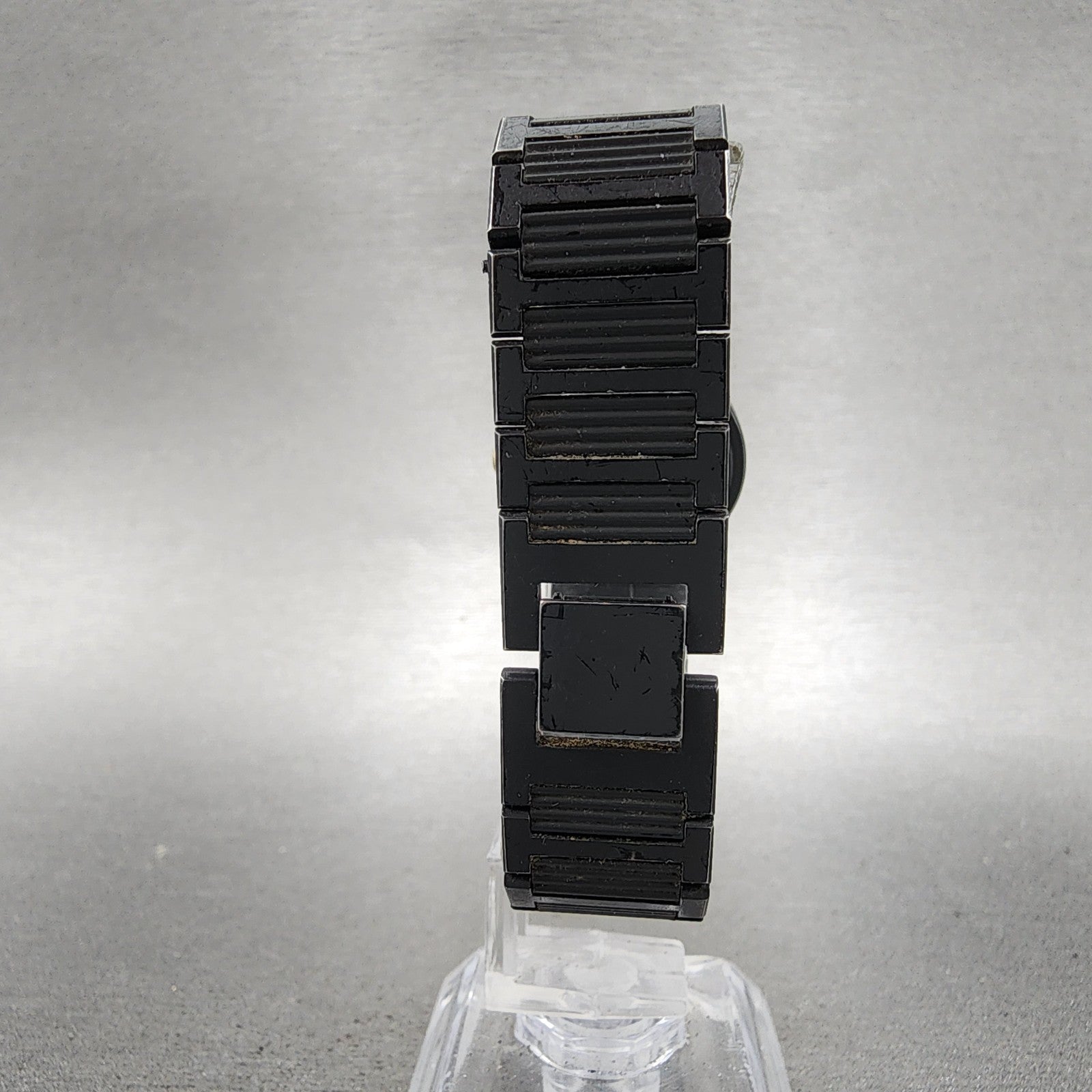 Seiko Watch Women 25mm Silver Tone Black Tone Round 2c200260 New Battery7