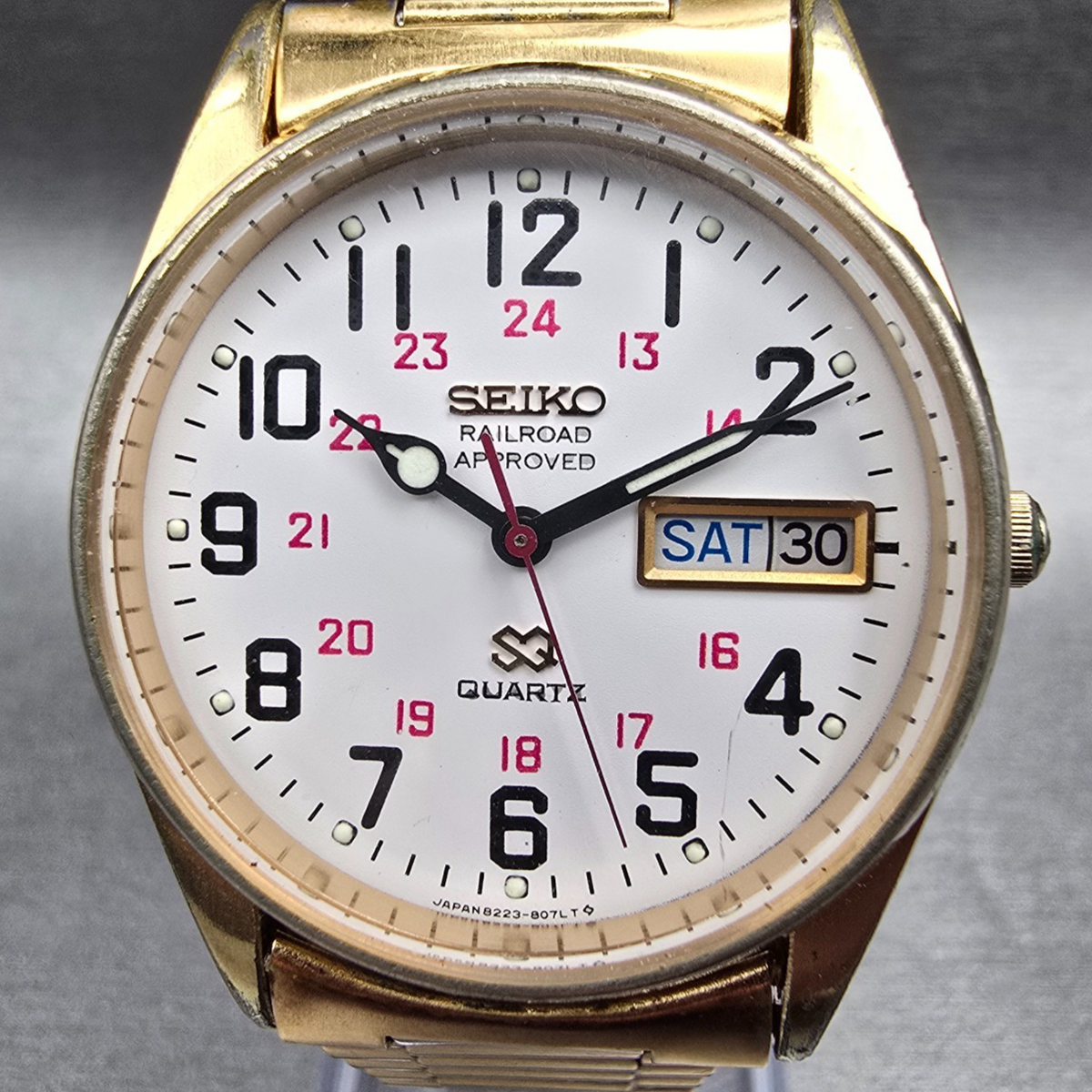 Seiko SQ Railroad Approved Watch Men 34mm White Dial Daydate 8223-8049 New BattK1
