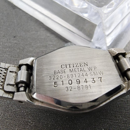 Citizen CQ Watch Women 17mm Silver Dial Silver Tone Round 3220891244  New Batt9