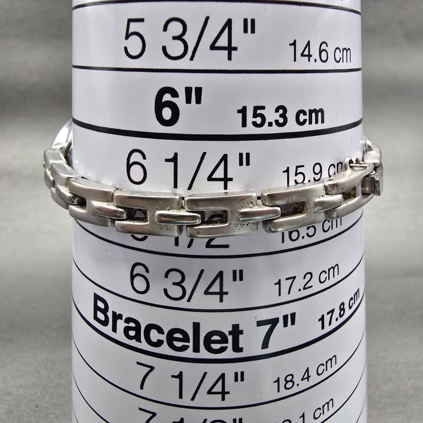 Seiko Tisse Watch Women 13mm Silver Dial Silver Tone Oval 1E20-3B40 New Battery9