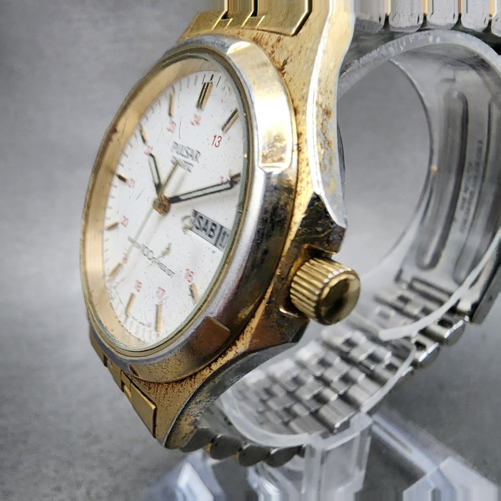 Pulsar Watch Men 37mm White Dial Gold Tone Daydate Round Y1487060 New Battery3