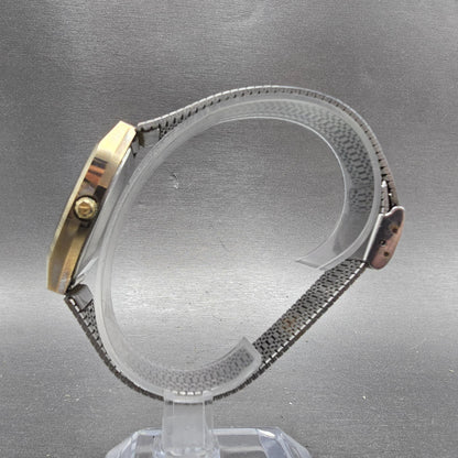 Rado Diastar  Watch Men 32mm Gold Dial Gold Tone Date Oval K162 PARTS7