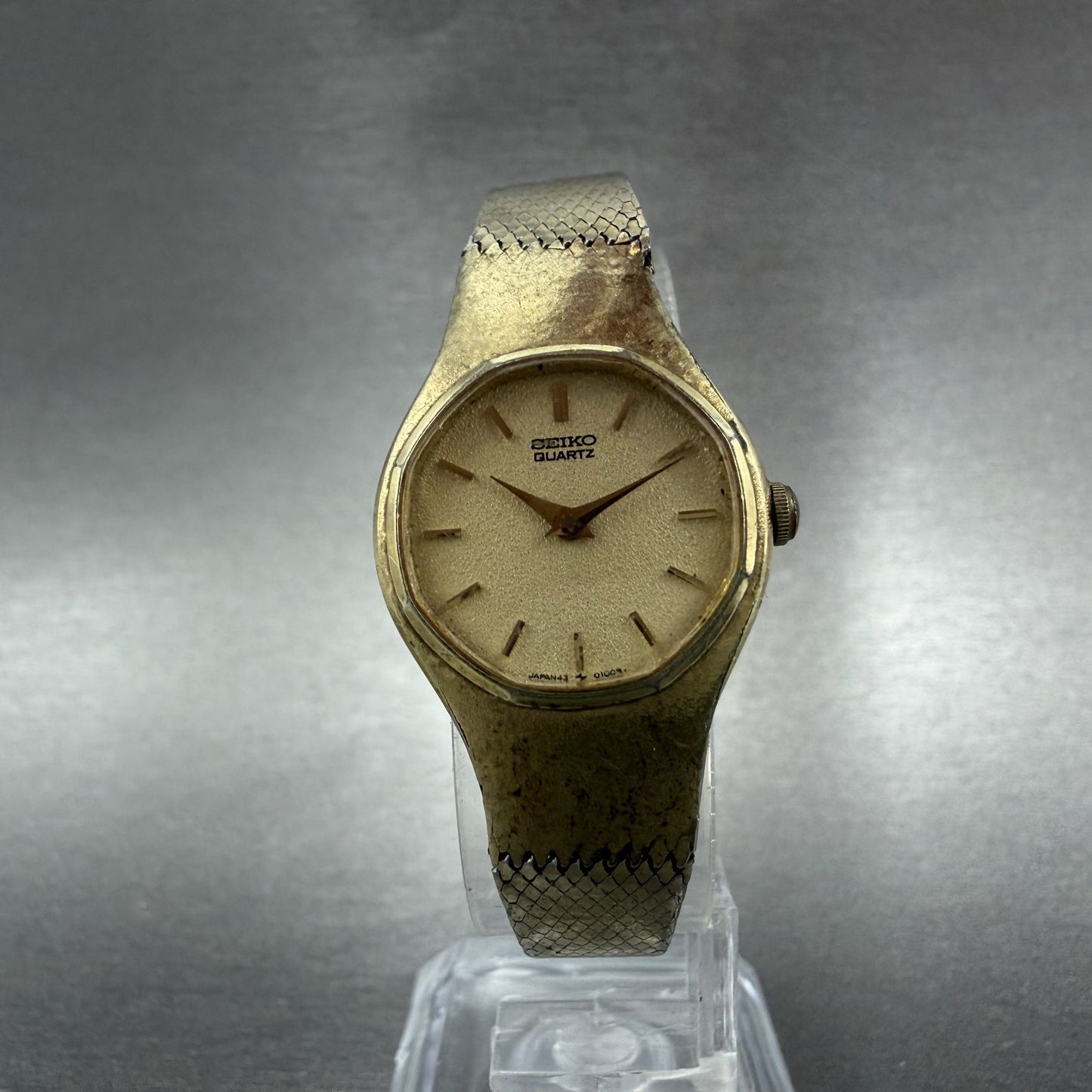 Seiko Watch Women 21mm Champagne Dial Gold Tone Round 43-7019 New Battery5