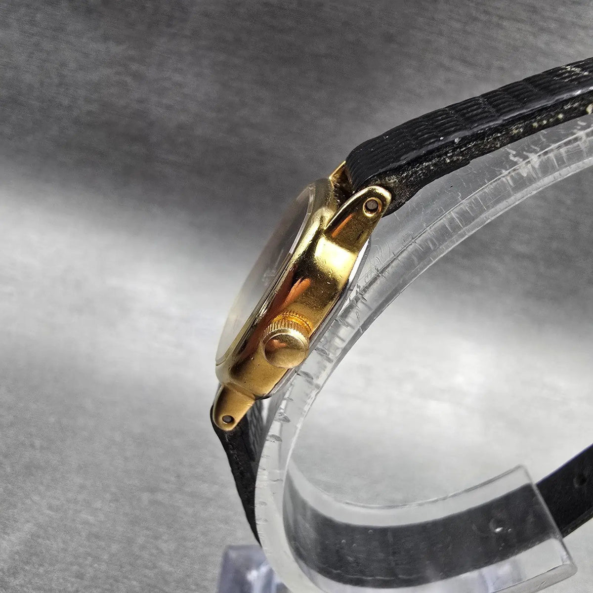 Citizen CQ Watch Women 17mm Black Dial Gold Tone Oval 5920-S49810 New Battery KA2