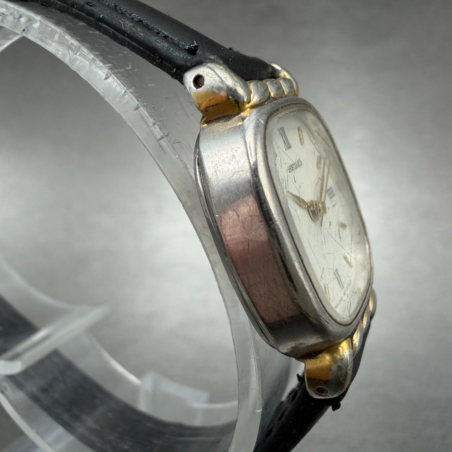 Seiko Watch 20mm Women White Dial Two Tone Rectangle 2P21-5340 New Battery3