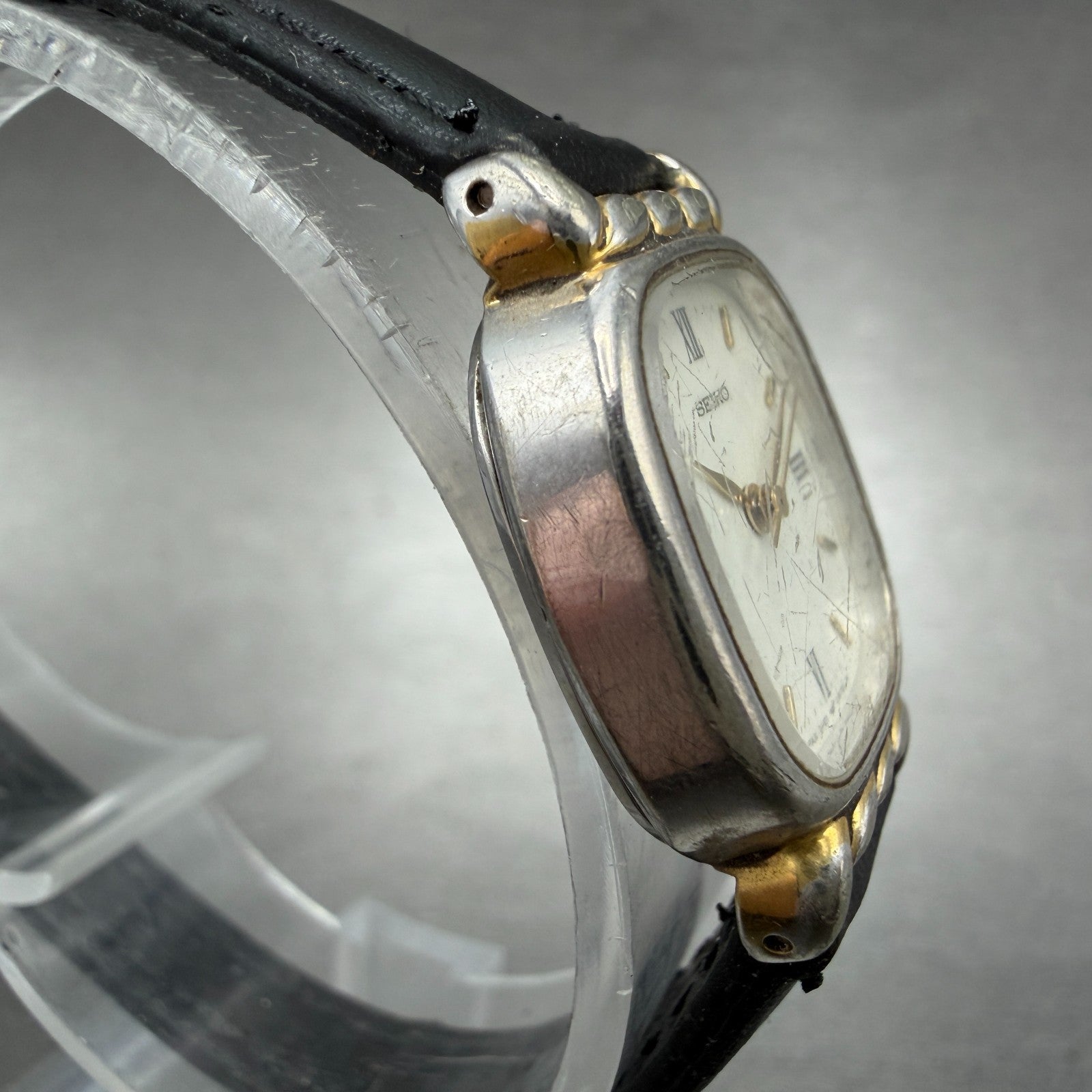 Seiko Watch 20mm Women White Dial Two Tone Rectangle 2P21-5340 New Battery3