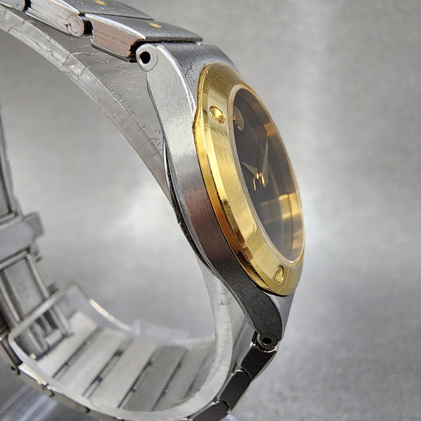 Movado Museum Watch Women 25mm Black Dial Two Tone Round 81.36.816.02 New Batt3