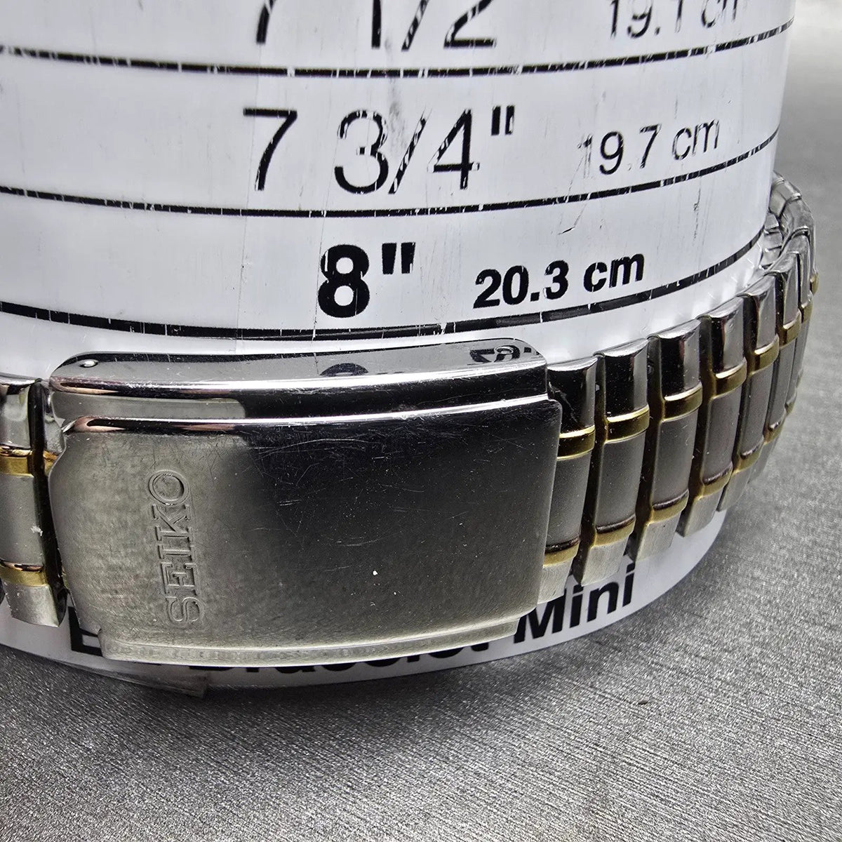Seiko Solar Watch Men 37mm White Dial Two Tone Daydate Round V158-0AB0 Works10