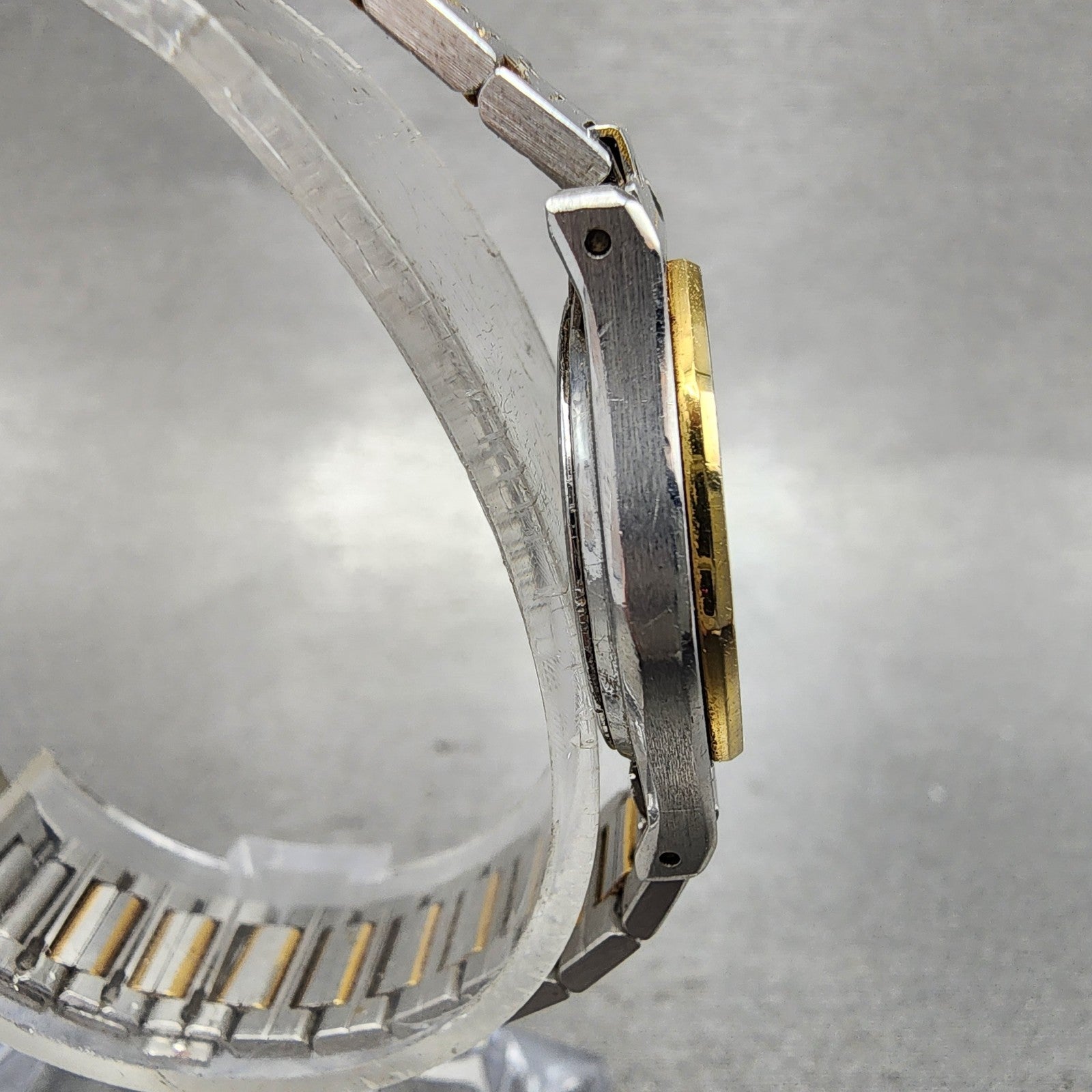 Seiko Watch Women 23mm White Dial Two Tone Octagon 12210040 New Battery3