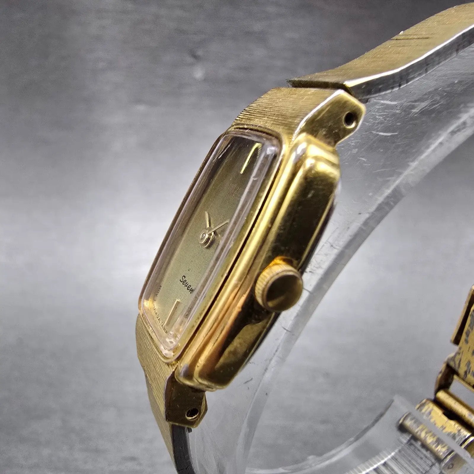 Citizen Seven Tank Watch Women 16mm Brown Dial Gold Tone 3220-949650 New Battery2