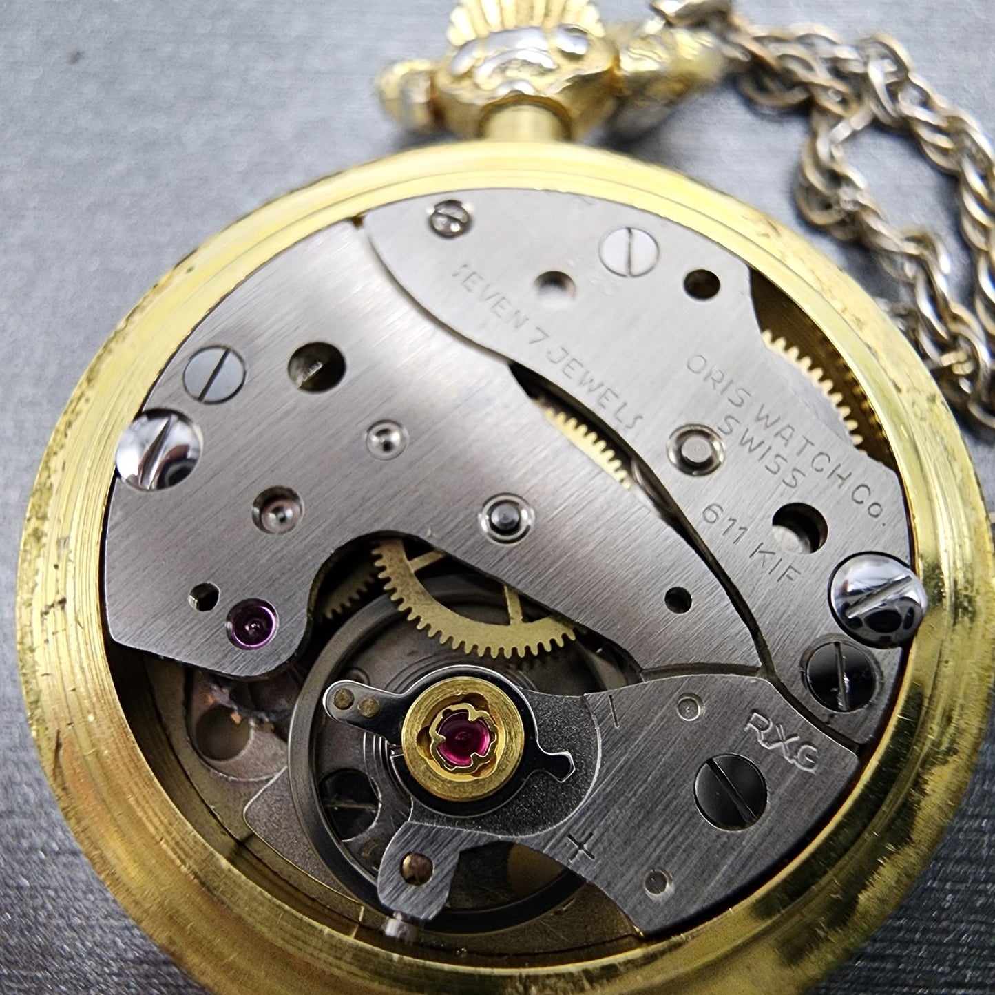 Oris Pocket Watch Women 24mm White Dial Gold Tone Manal Wind Runs Vintage10