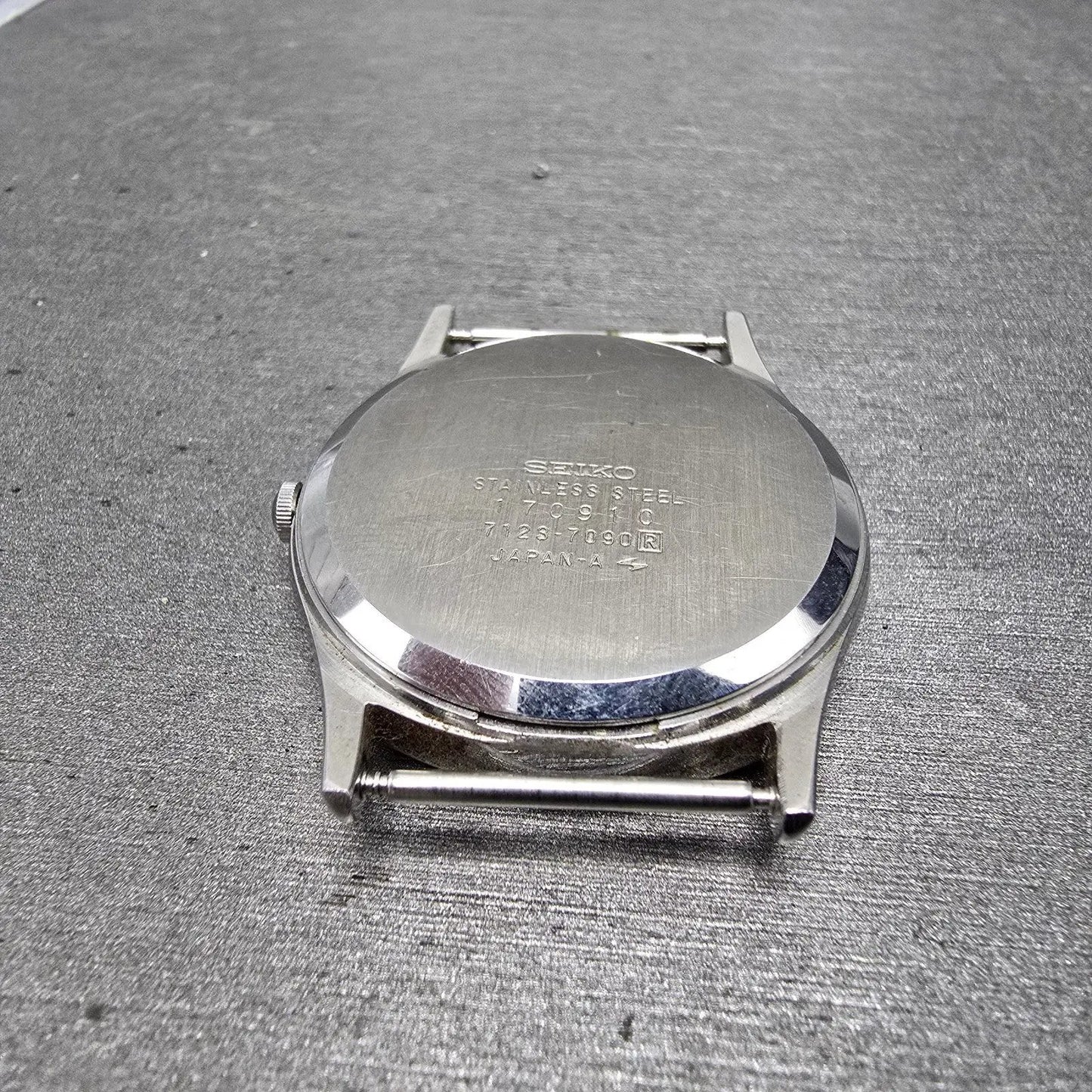 Seiko Watch Men 32mm Silver Dial Silver Tone Daydate Round 7123-7090 PARTS VTG13