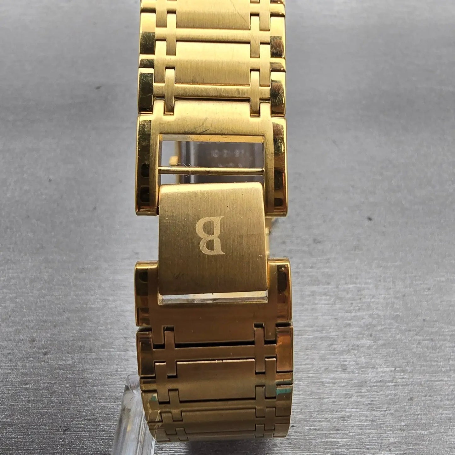 Bulova Watch Men 26mm Gold Dial Gold Tone Rectangle 97A15 New Battery Vintage7