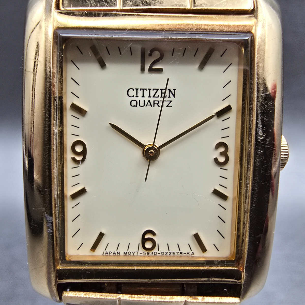 Citizen Tank Watch Men 22mm Cream Dial Gold Tone Rectangle 5930-S99132 New Batt1