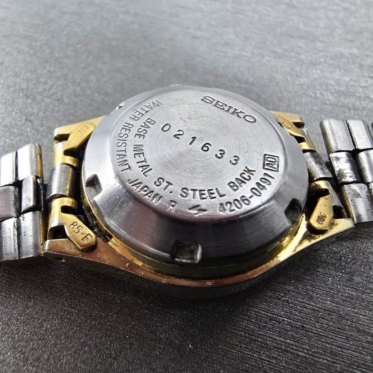 Seiko 5 Automatic Watch Women 25mm Gold Dial Gold Tone Daydate 4206-0491 PARTS10