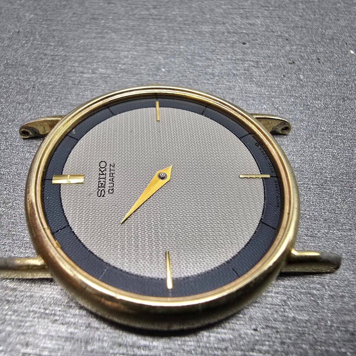 Seiko Watch Men 31mm Gray Dial Gold Tone Round 5Y30-7009 VTG PARTS4