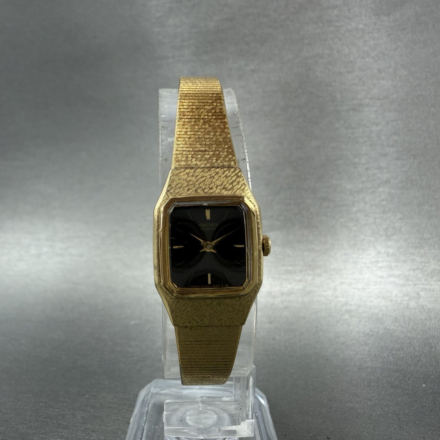 Seiko Watch Women 17mm Brown Dial Gold Tone Rectangle 2C205789 New Battery5