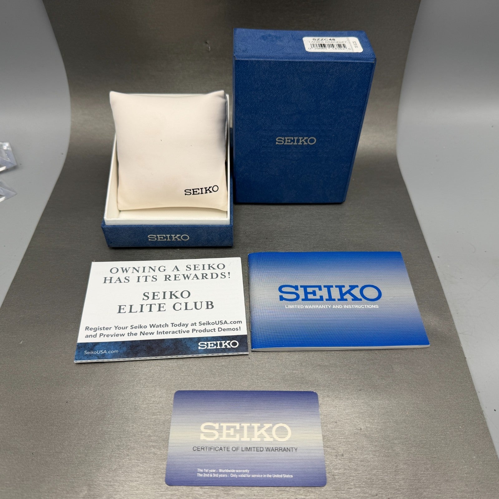 Seiko Presentation Watch Box Case Blue Cardboard W/Manuals Pillow P50