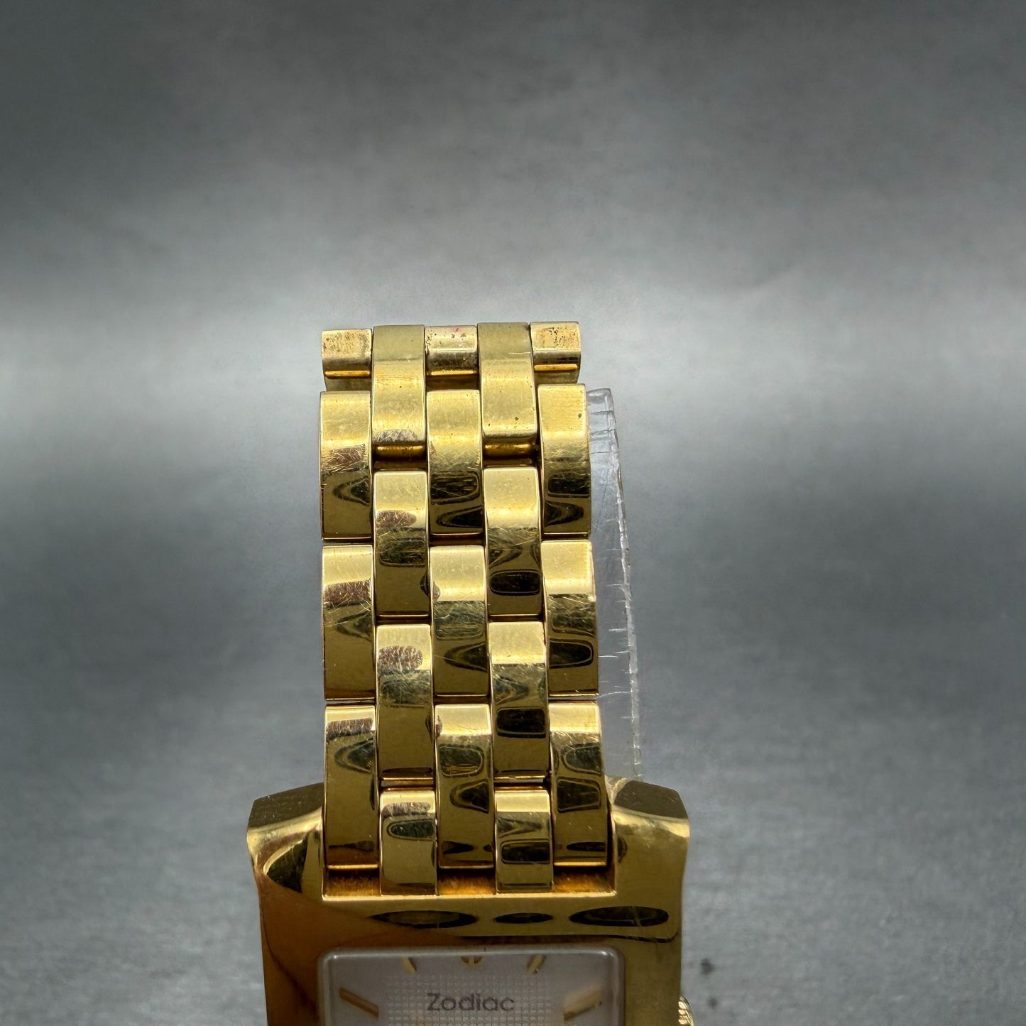 Zodiac Tank Watch Women 21mm White Dial Gold Tone Rectangle Z03201 New Battery4