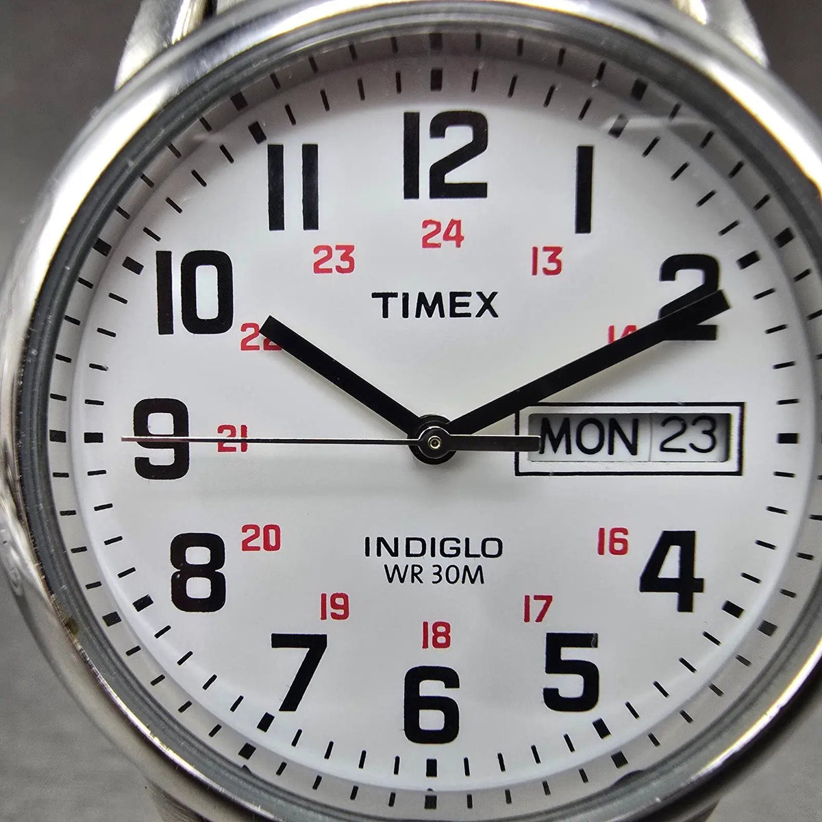 Timex Easy Reader Watch Men 35mm White Dial Silver Tone Daydate T20461 New BattK1