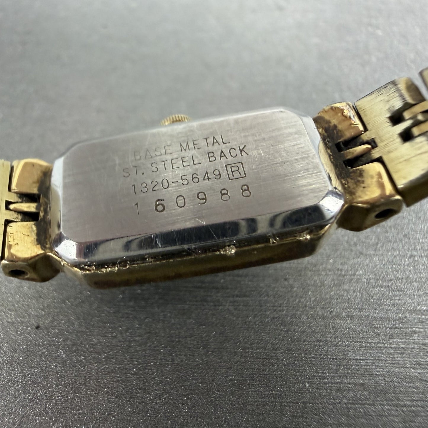Seiko Tank Watch Women 13mm Black Dial Gold Tone Rectangle 13205649 New Battery9