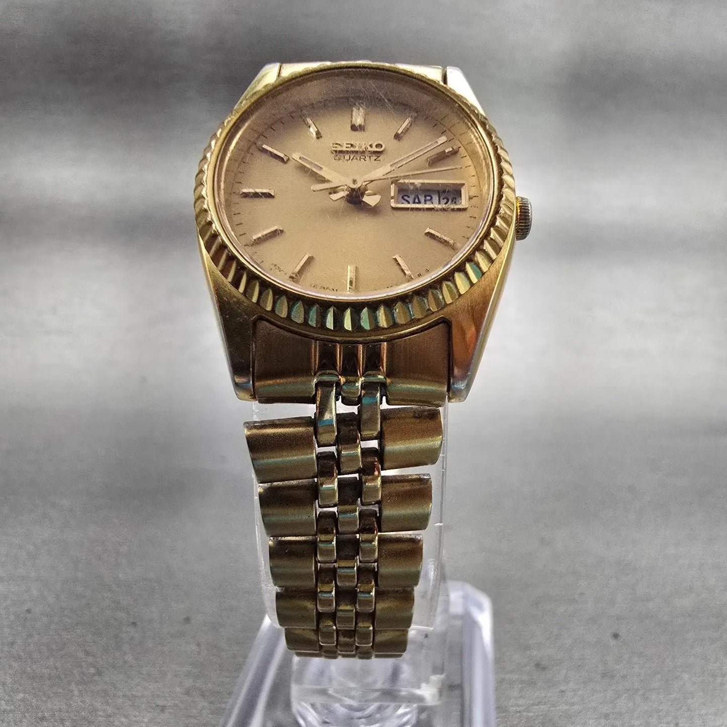 Seiko Watch Women 24mm Gold Dial Gold Tone Daydate Round 7N83-0041 New Battery5