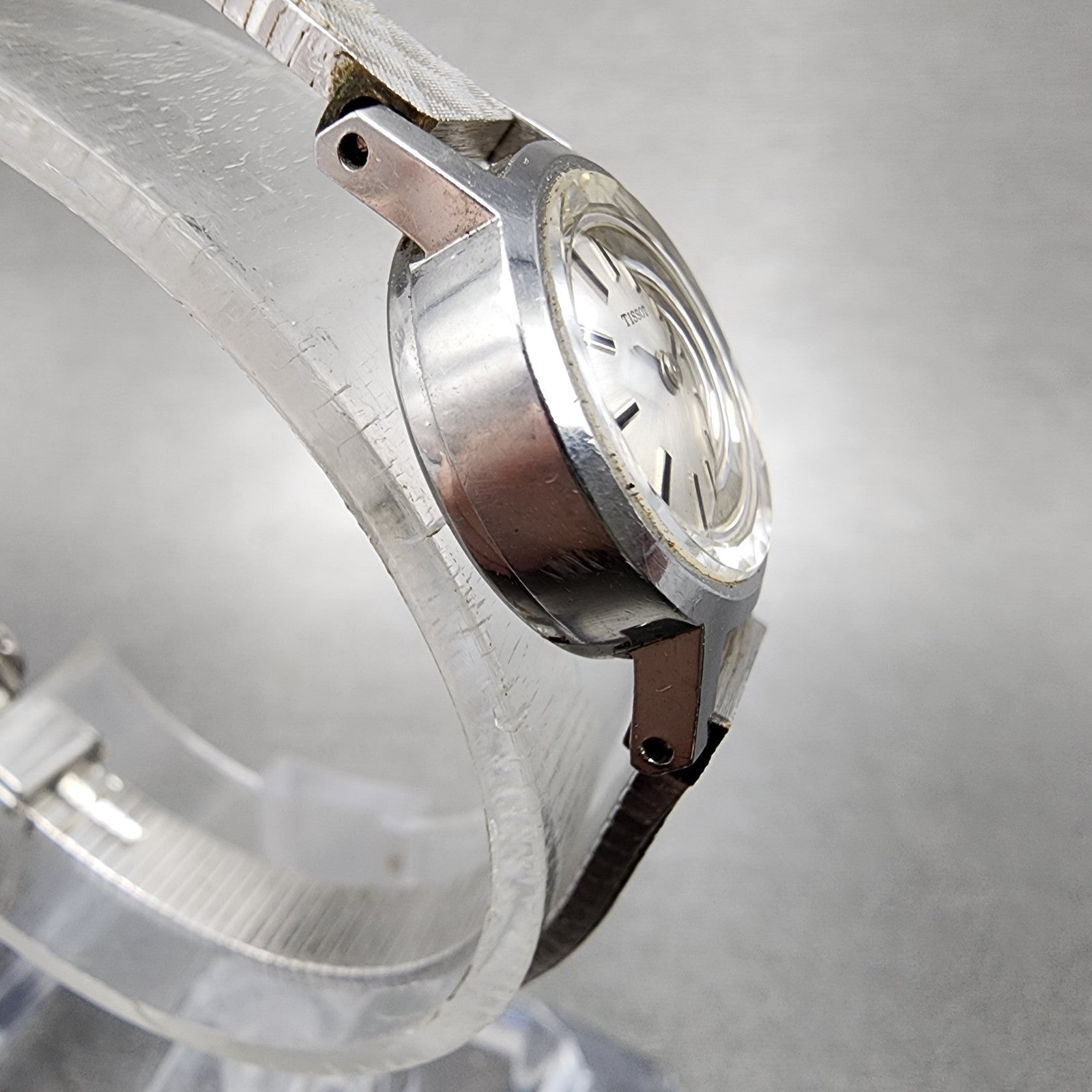 Tissot Watch Women 17mm Silver Dial Stainless Steel Manual Wind Runs Vintage3