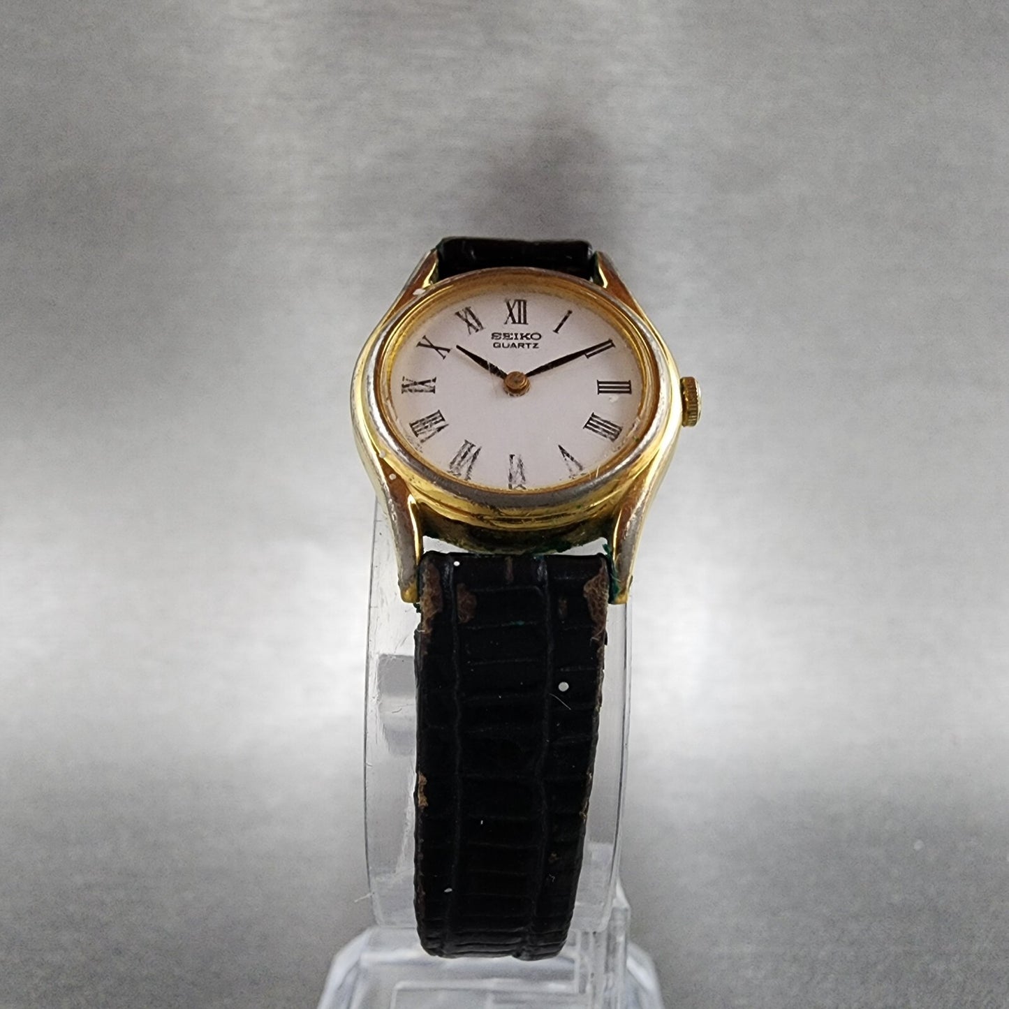 VTG Seiko Watch Women 19mm White Dial Gold Tone Round 2P200089 New Battery5
