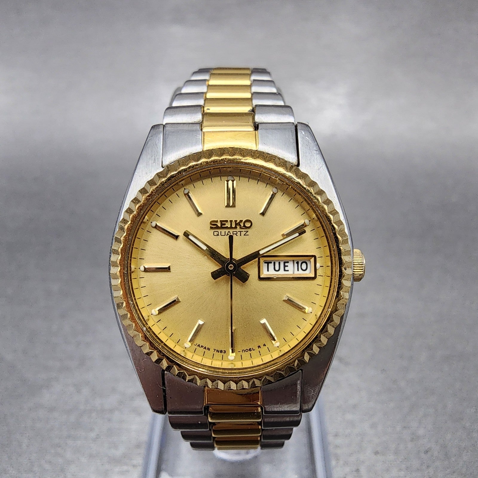 Seiko Watch Women 24mm Gold Dial Two Tone Daydate Round 7n830041 New Battery AB0