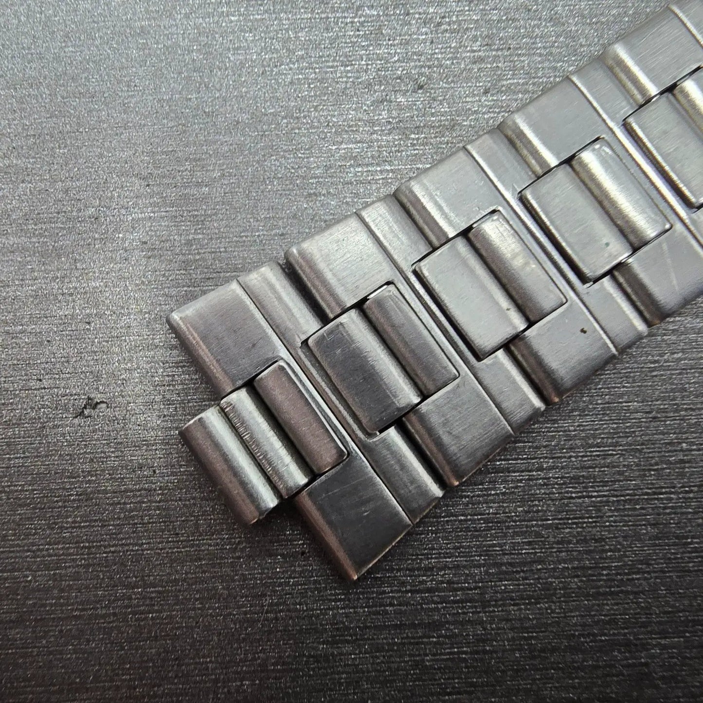 Seiko Bracelet 7mm Stainless Steel Silver Tone Tri Folding Clasp Vintage11