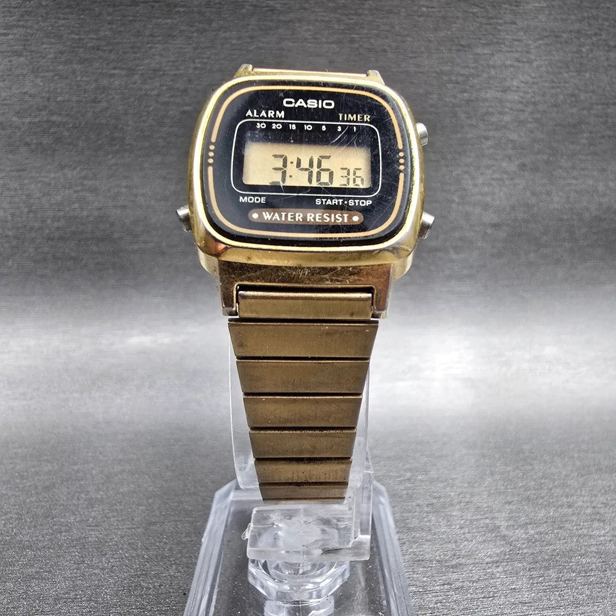 Casio LA670W Digital Watch Women 24mm Black Dial Gold Tone Chrono Alarm New Batt5
