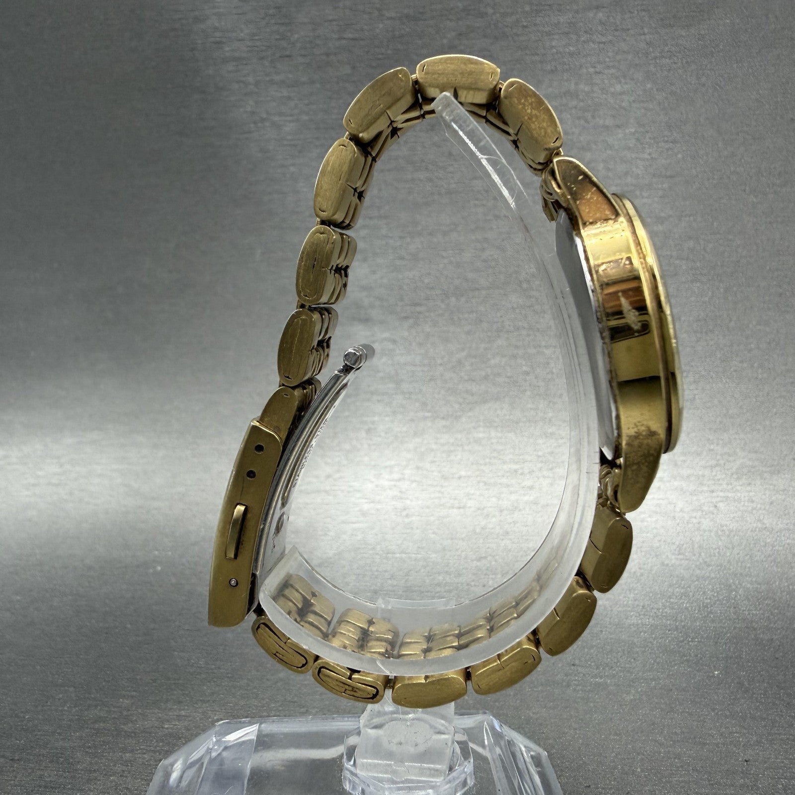 Seiko Watch Women 29mm Black Dial Gold Tone Date Round 6N22-00A0 New Battery AB8