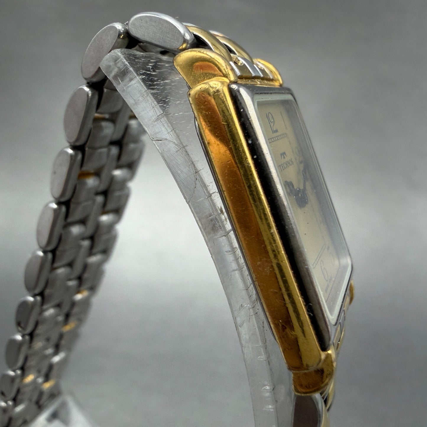 Technos Tank Watch Women 18mm Gold Dial Two Tone  Rectangle New Battery3