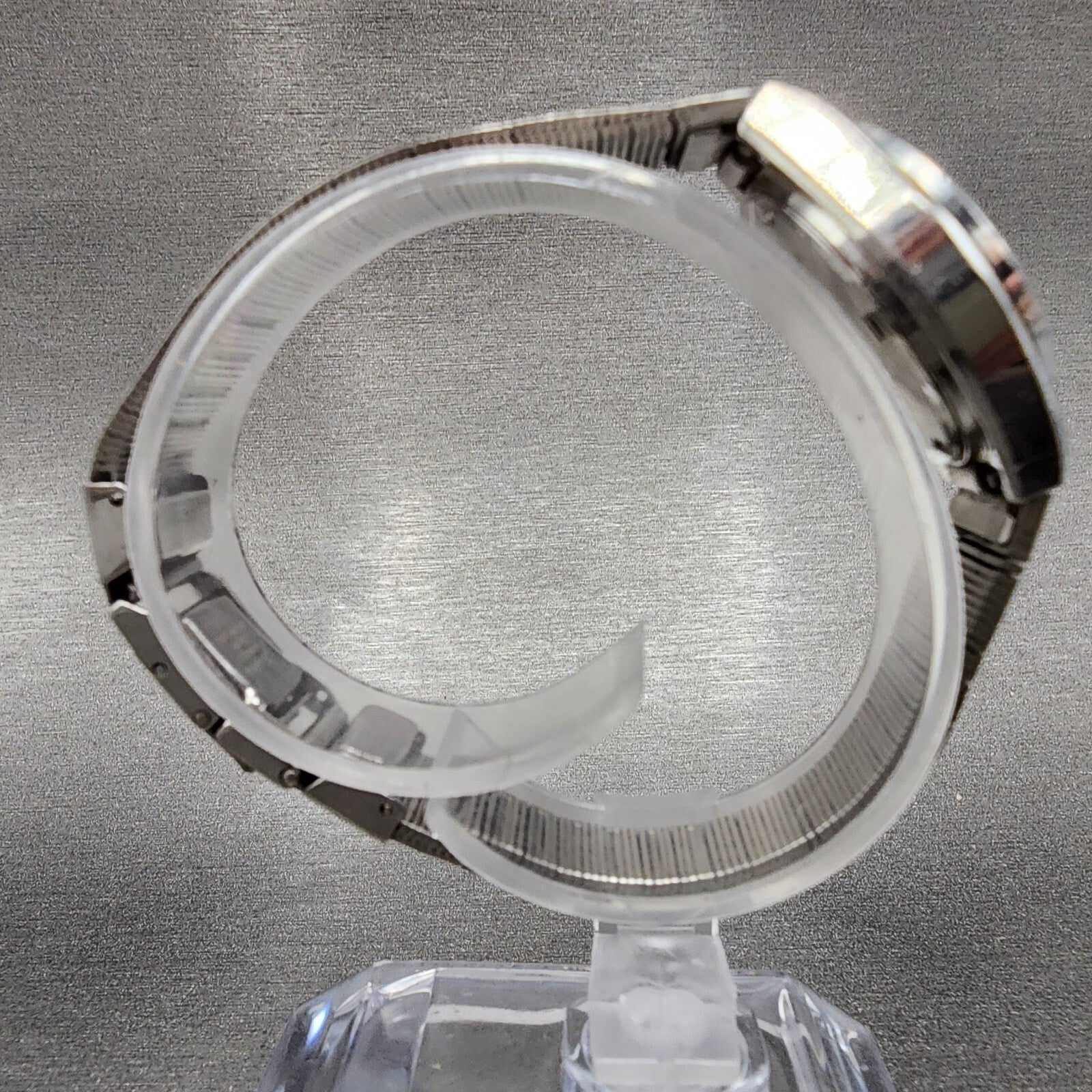 VTG Seiko SQ Watch Women Two Tone Silver Dial Daydate 24mm Round 79030029 Runs8
