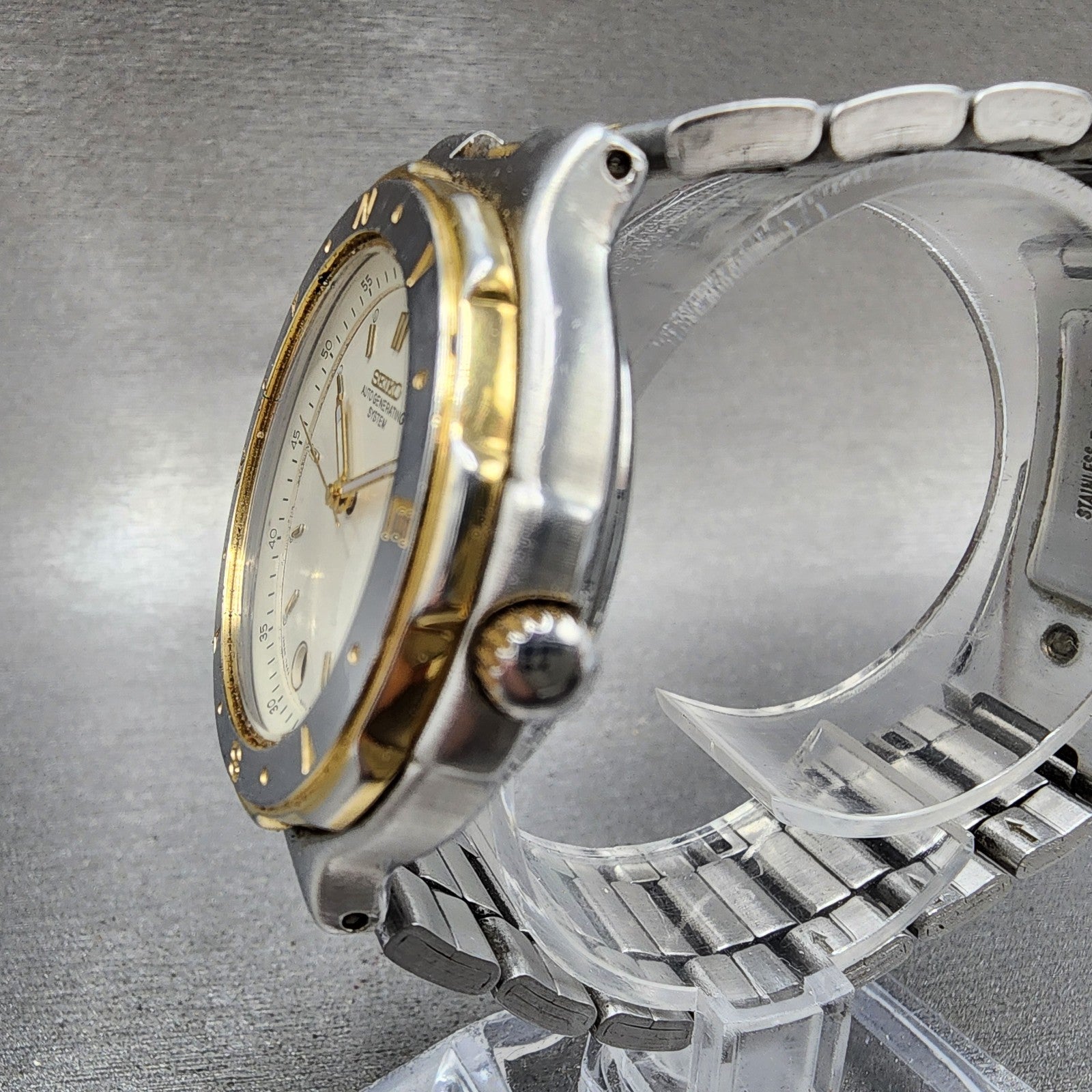 Seiko AGS Watch Men 37mm White Dial Two Tone Date Round 7M426A00 Works2