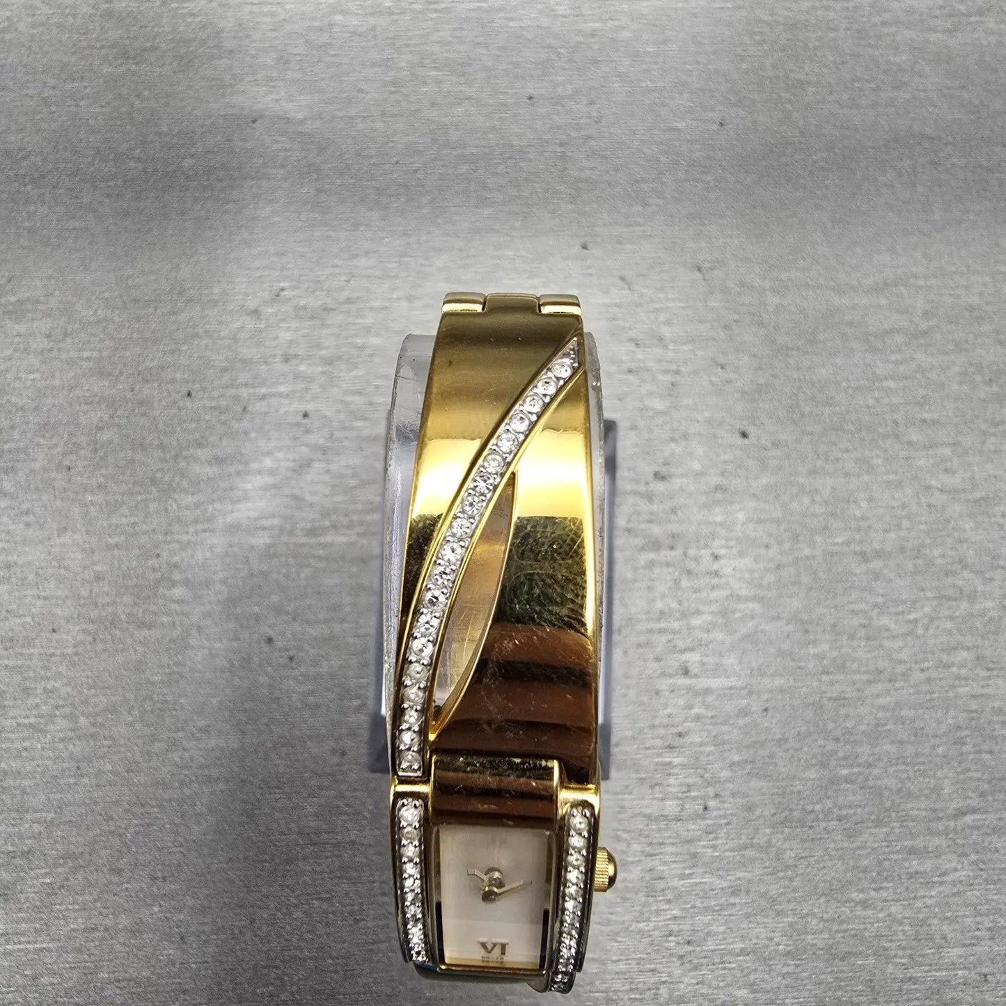 Bulova Watch Women 14mm MOP Dial Gold Tone Gemmed Rectangle 98V28 New Battery4