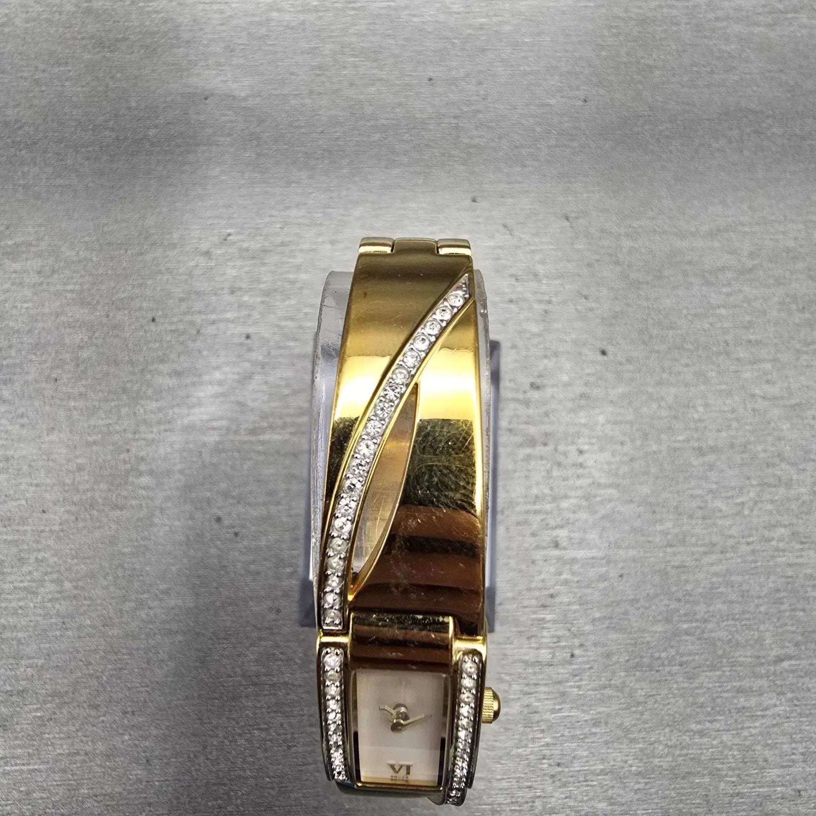 Bulova Watch Women 14mm MOP Dial Gold Tone Gemmed Rectangle 98V28 New Battery4