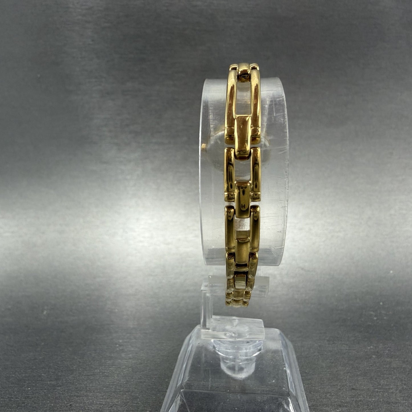 Citizen Watch Women 20mm Champagne Dial Gold Tone Round 5920-S99183 New Battery7