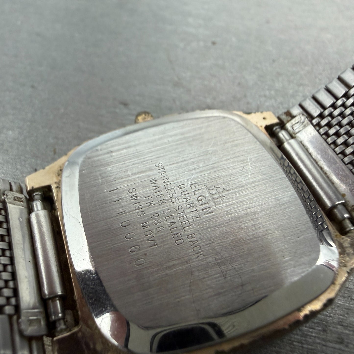 Elgin Tank Watch Men 30mm Champagne Dial Gold Tone Rectangle FK286 New battery9