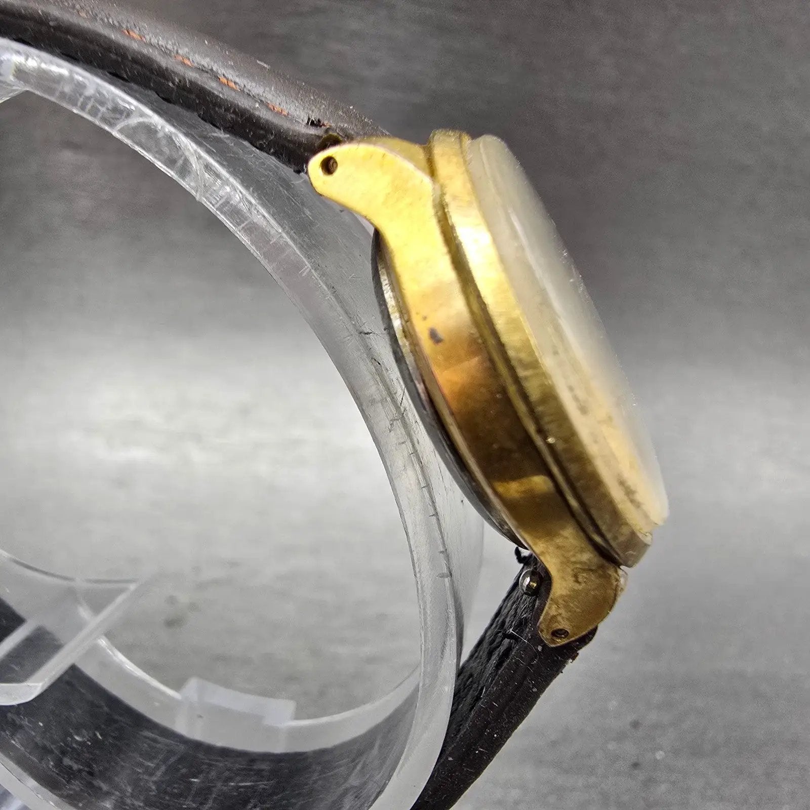 Seiko Chorus Watch Women 26mm Silver Dial Gold Tone Manual 2119-0010 Runs VTG3