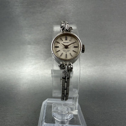 Seiko Queen Seiko Watch Women 16mm Silver Dial Silver Tone Manual 10200040 Runs5