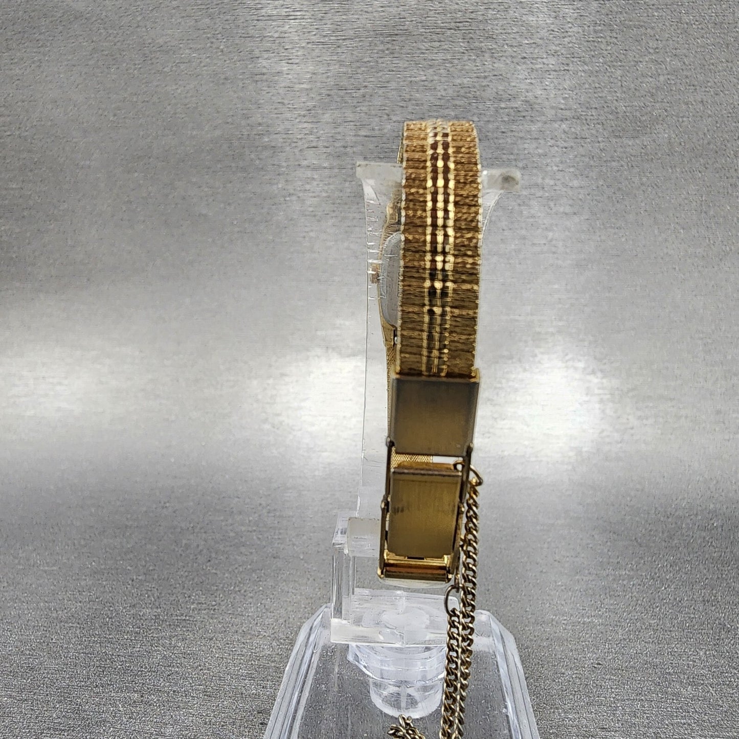 Seiko Tank Watch Women 13mm Gold Dial Gold Tone Rectangle 2E206310 New BatteryA7