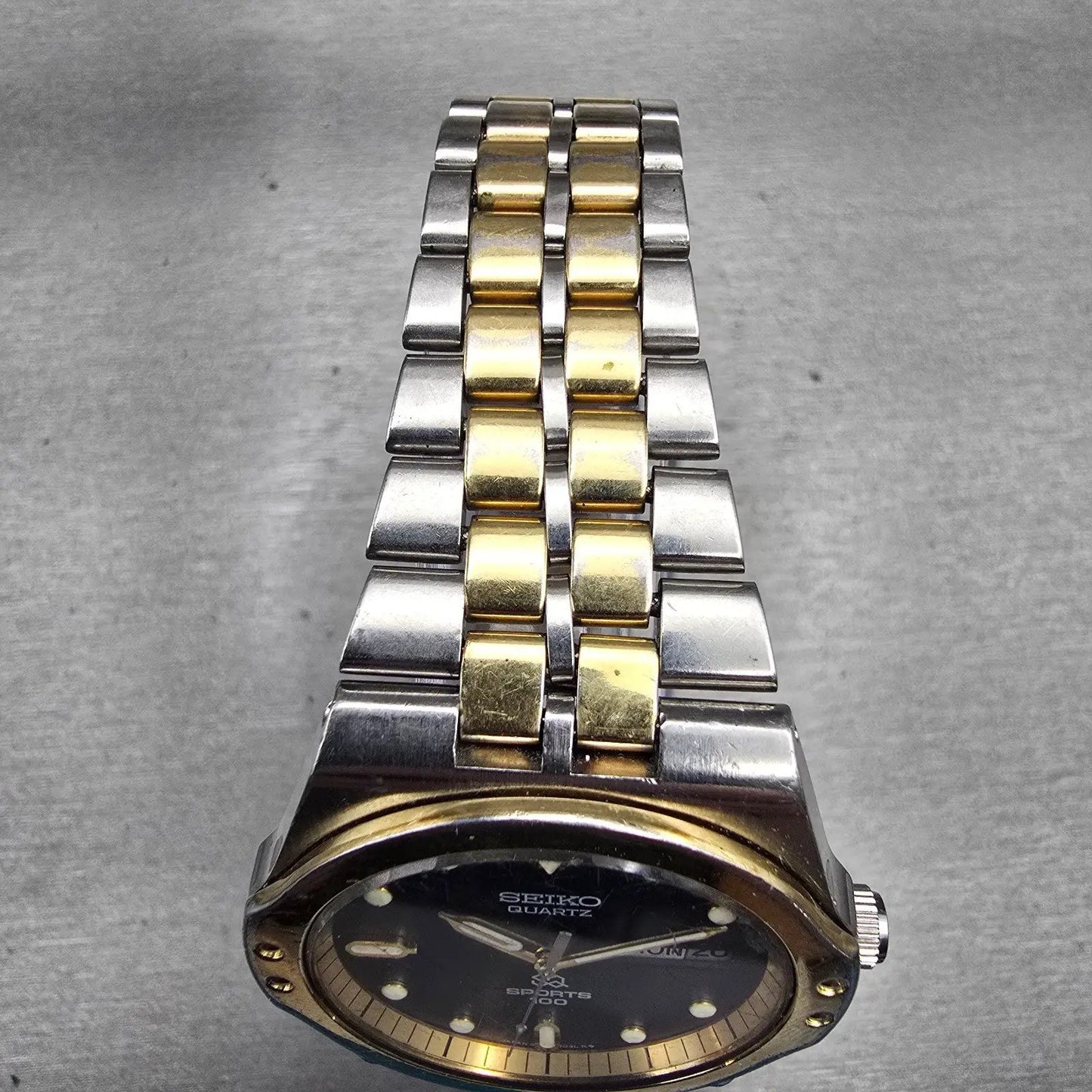 Seiko Sports 100 Watch Men 38mm Black Dial Two Tone Daydate 8229-7019 New Batt4