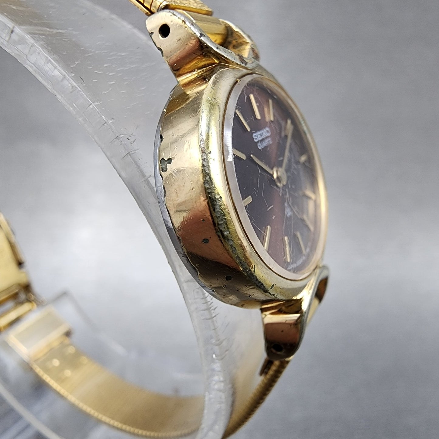 Seiko Watch Women 23mm Brown Dial Gold Tone Oval 23205670 New Battery VTG3