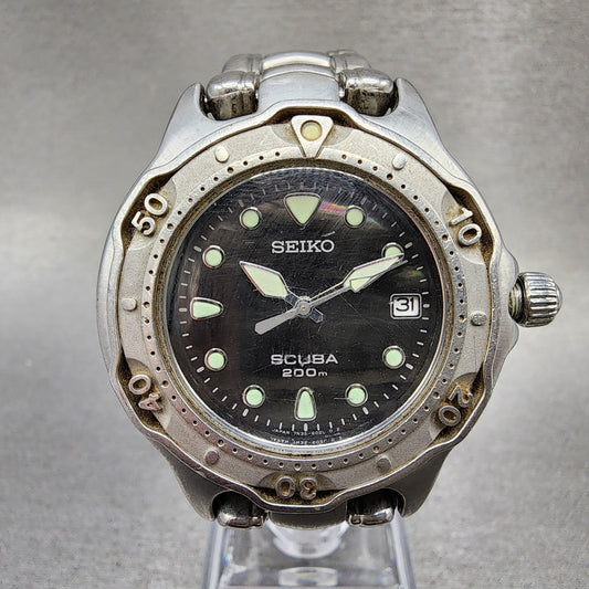 Seiko Scuba Diver Watch Men 38mm Black Dial Silver tone Date 7n356030 PARTS0