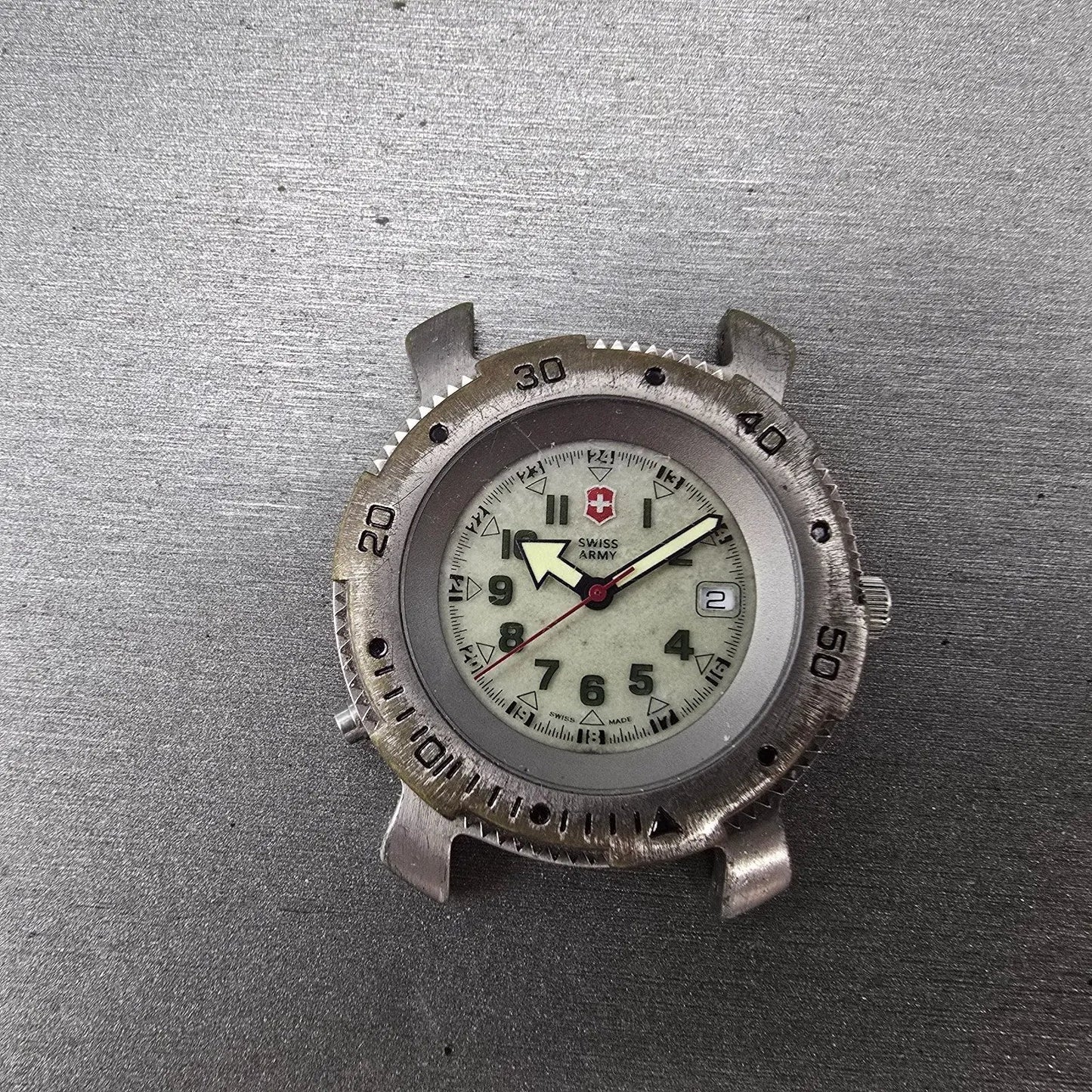 Victorinox Swiss Army Sportline Watch Men 40mm White Dial Silver Date PARTS SWER0