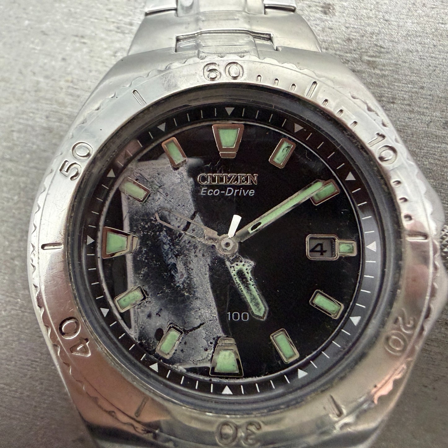 Citizen Eco-Drive Watch Men 40mm Black Dial Silver Tone Date E110-K000432 PARTS2