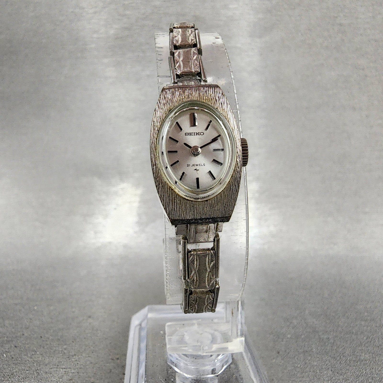 Seiko Watch Women 15mm Silver Dial Silver Tone Manual Rectangle 117490 Runs5