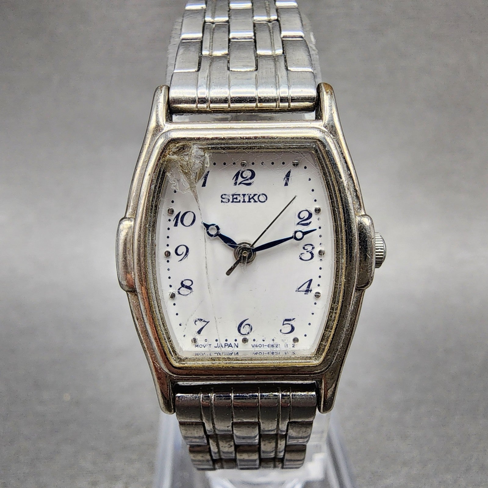 Seiko Watch Women 21mm White Dial Silver Tone Rectangle V4016250 New Battery0